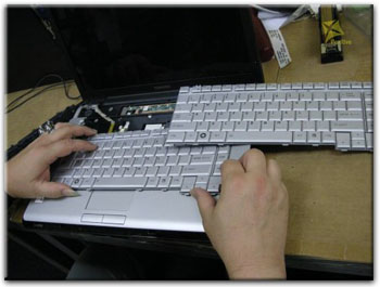 Ремонт клавиатуры ноутбука в Юбилейном